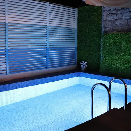 Hera Alacati Bed & Breakfast Çeşme